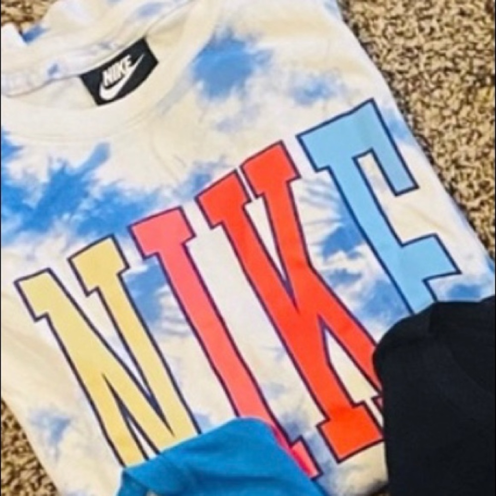 Nike tie-dye EUC